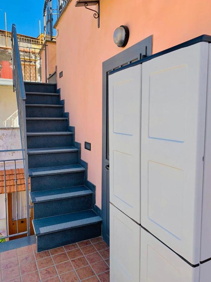 Starview Apartment - Comfy Apt By The Center Vico Equense Exterior foto